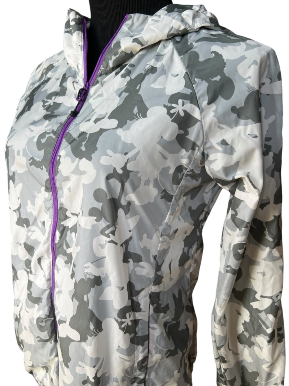 Uniqlo Disney Mickey Minnie Windbreaker Jacket Gray Camo Full Zip Hooded Size S